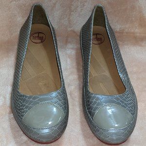 FitFlop Due Snake Slip on Shoes Size 11